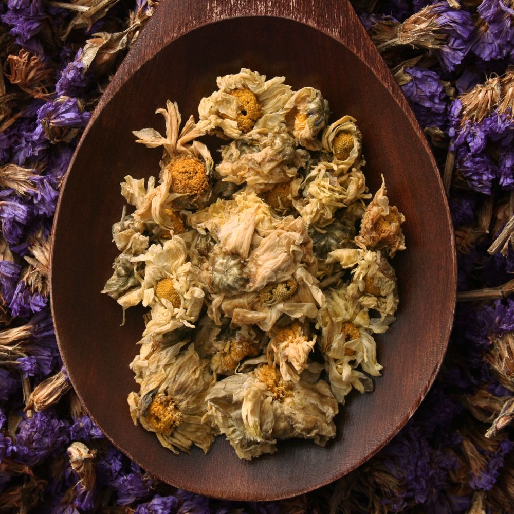 Bright Eyes Dried Dried Rose Buds Tea for Heat-Clearing and Detoxifying -  China Chamomile, Gong Ju Chrysanthemum